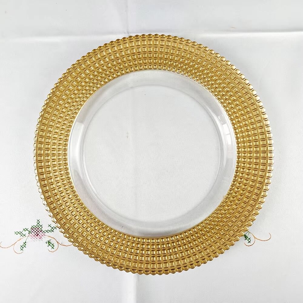 Gold Glass Charger Plate Detail 4