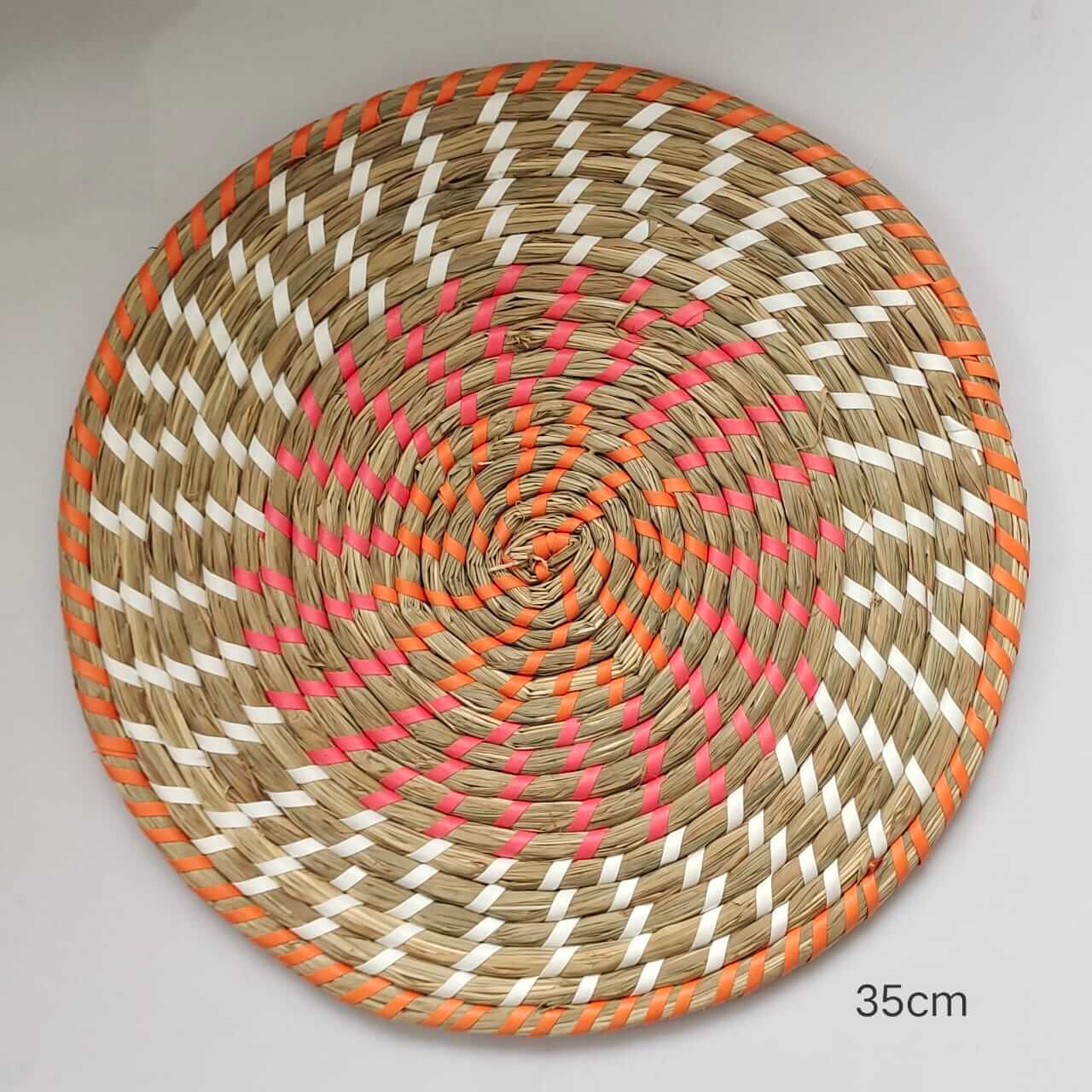Wooden Serving Plate Detail 3